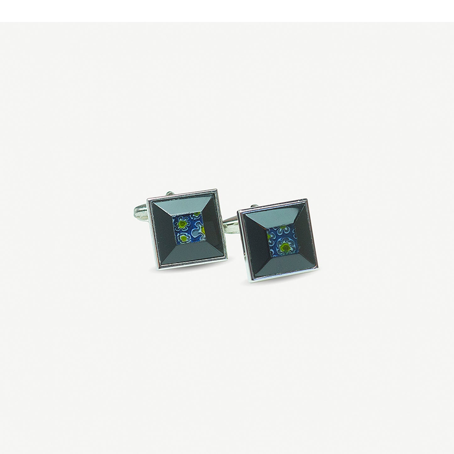 CUFFLINKS 62